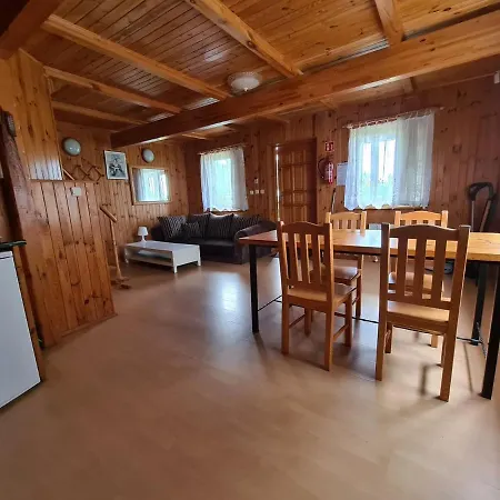 Dworek Tucholski Alojamento de Acomodação e Pequeno-almoço 3*