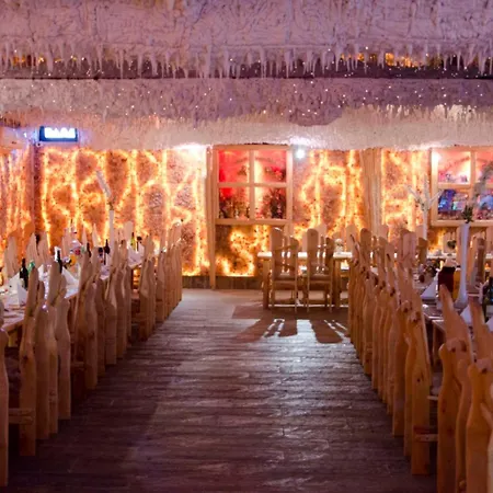 Alojamento de Acomodação e Pequeno-almoço Dworek Tucholski