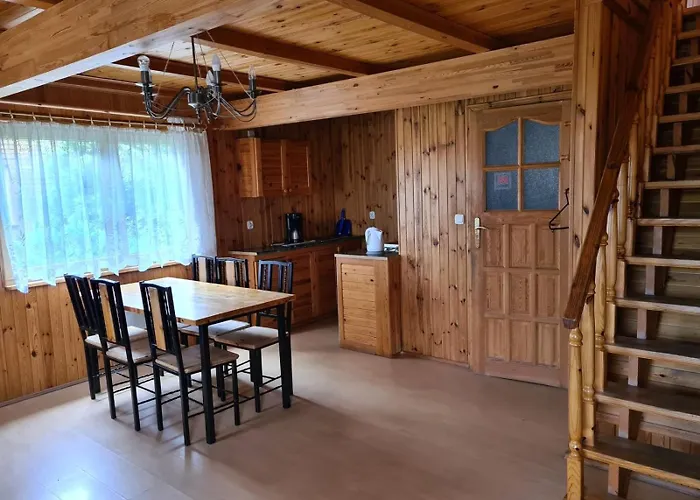 Bed & Breakfast Dworek Tucholski Zblewo