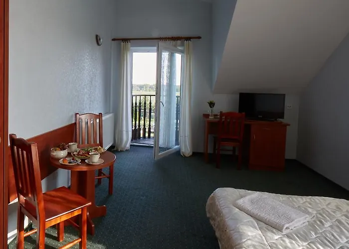 Dworek Tucholski Bed & Breakfast Zblewo